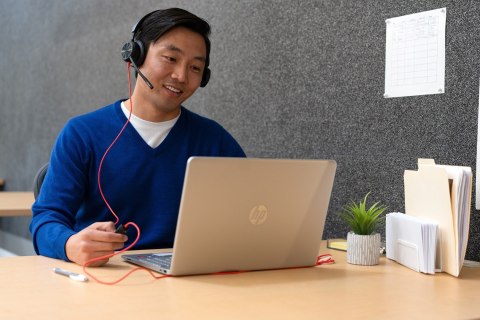 POLY Zestaw słuchawkowy Blackwire 8225 Stereo USB-C + przejściówka USB-C/A POLY Zestaw słuchawkowy Blackwire 8225 Stereo USB-C + przejściówka USB-C/A