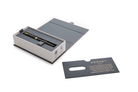 Pióro wieczne Parker Sonnet Matte Juodas Medium Nib Lacquer Gold Finish Trim Gift Boxed Pióro wieczne Parker Sonnet Matte Juodas Medium Nib Lacquer Gold Finish Trim Gift Boxed