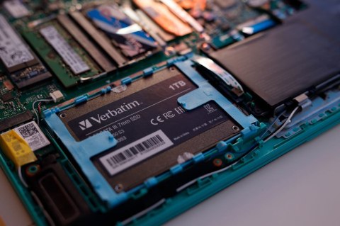 VERBATIM DYSK SSD VI550 S3 1TB 2.5" SATA III CZARNY 49353 VERBATIM DYSK SSD VI550 S3 1TB 2.5" SATA III CZARNY 49353