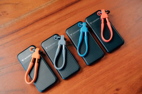 SSD 2TB Verbatim Pocket SSD USB 3.2/pomarańczowy sprzedaż detaliczna SSD 2TB Verbatim Pocket SSD USB 3.2/pomarańczowy sprzedaż detaliczna