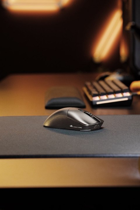 Glorious PC Gaming Race O 2 PRO myszka Po prawej stronie USB Typu-A Optyczny 26000 DPI