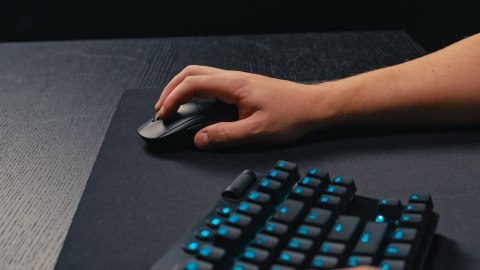Logitech G PRO X Superlight 2 myszka Gaming Po prawej stronie RF Wireless Optyczny 32000 DPI