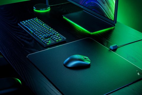Razer Viper V3 HyperSpeed myszka Gaming Po prawej stronie RF Wireless Optyczny 30000 DPI Razer Viper V3 HyperSpeed myszka Gaming Po prawej stronie RF Wireless Optyczny 30000 DPI