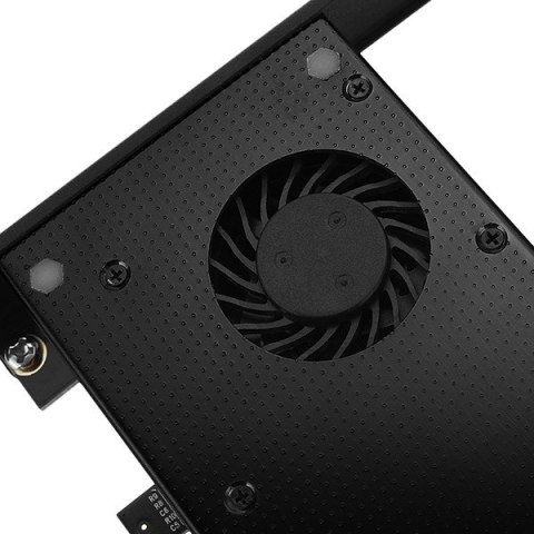 Adapter Axagon PCEM2-DC PCI-E x4 na M.2 NVMe z chłodzeniem Adapter Axagon PCEM2-DC PCI-E x4 na M.2 NVMe z chłodzeniem
