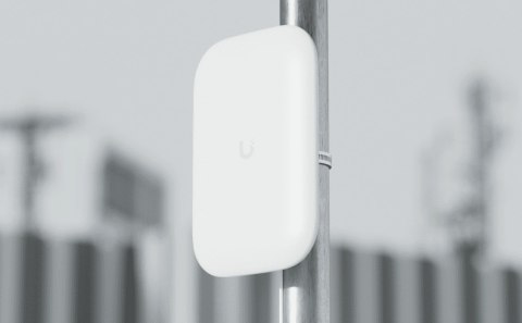 Ubiquiti Panel Antenna Ultra antena Antena panelowa 15 dBi Ubiquiti Panel Antenna Ultra antena Antena panelowa 15 dBi