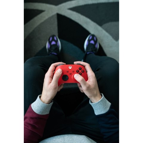 Microsoft Xbox Series Kontroler - Pulsujący czerwon Microsoft Xbox Series Kontroler - Pulsujący czerwon