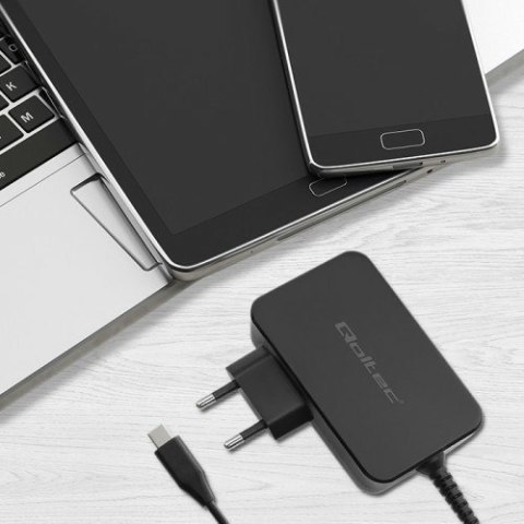 QOLTEC ŁADOWARKA GAN POWER PRO | 1XUSB-C | 100W | 5-20V | 3-5A | CZARNA QOLTEC ŁADOWARKA GAN POWER PRO | 1XUSB-C | 100W | 5-20V | 3-5A | CZARNA