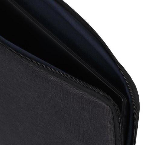 Rivacase 7703 BLACK torba na notebooka 33,8 cm (13.3") Etui kieszeniowe Czarny