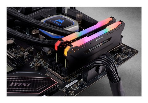 Corsair Vengeance RGB Pro CMW16GX4M2Z3600C18 moduł pamięci 16 GB 2 x 8 GB DDR4 3600 MHz Corsair Vengeance RGB Pro CMW16GX4M2Z3600C18 moduł pamięci 16 GB 2 x 8 GB DDR4 3600 MHz