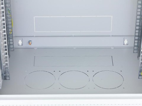 TRITON SZAFA 19" 18U 500 demont. boki RUA-18-AS5-CAX-A1 TRITON SZAFA 19" 18U 500 demont. boki RUA-18-AS5-CAX-A1