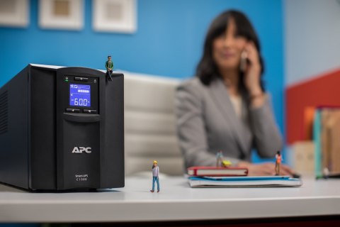 APC Smart-UPS C 1500VA LCD 230V with SmartConnect APC Smart-UPS C 1500VA LCD 230V with SmartConnect