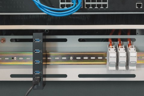 Hub/Koncentrator DIGITUS przemysłowy 4-portowy USB3.0 SuperSpeed aktywny metalowa konstrukcja szyna Hub/Koncentrator DIGITUS przemysłowy 4-portowy USB3.0 SuperSpeed aktywny metalowa konstrukcja szyna