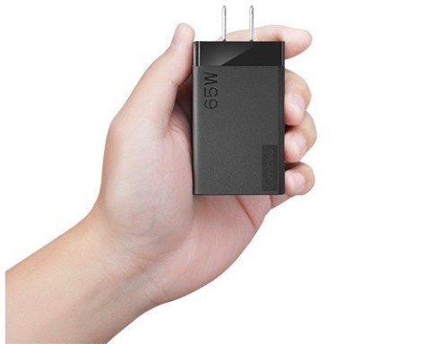 Adapter AC 65W USB-C Lenovo Travel 100-240V Adapter AC 65W USB-C Lenovo Travel 100-240V