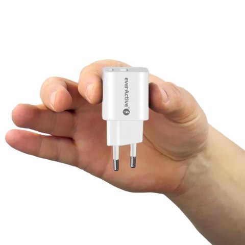 Ładowarka sieciowa everActive GaN SC-390Q z gniazdem USB QC3.0 oraz USB-C PD PPS 30W Ładowarka sieciowa everActive GaN SC-390Q z gniazdem USB QC3.0 oraz USB-C PD PPS 30W