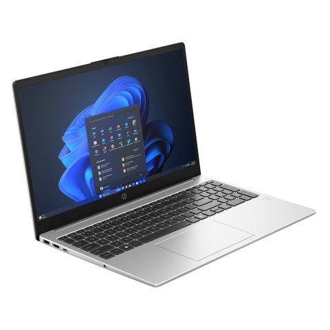 Laptop HP AD1T4ET 255 R7-7735U/15,6" IPS/16GB/SSD 512GB/W11