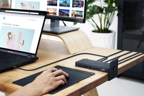 ASUS DC500 Triple 4K Thunderbolt™4 Dock 150Watt ASUS DC500 Triple 4K Thunderbolt™4 Dock 150Watt