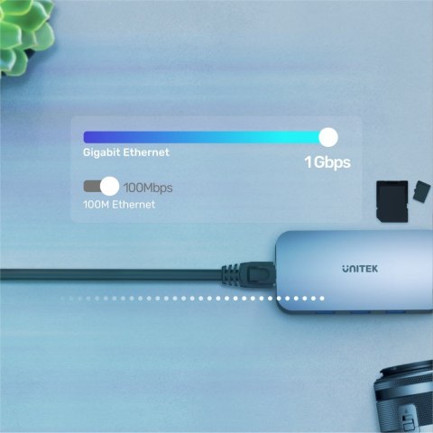 UNITEK D1071A hub i koncentrator USB 3.0 SuperSpeed 5 Gb/s Srebrny