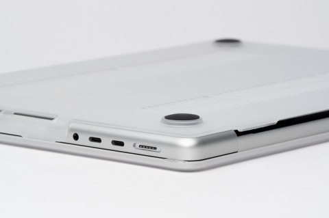 Obudowa ochronna do MacBook Air 13" M2 (2022) / M3 (2024) / M4 (2025) (clear)
