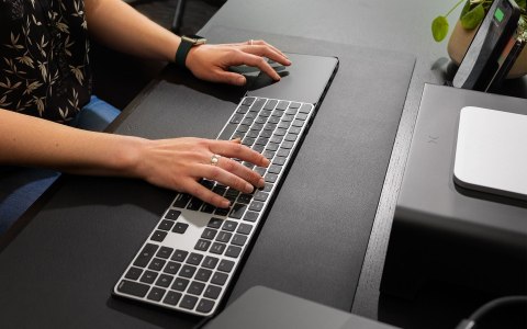 Twelve South DeskPad vegan leather - podkładka na biurko ze skóry wegańskiej (black)