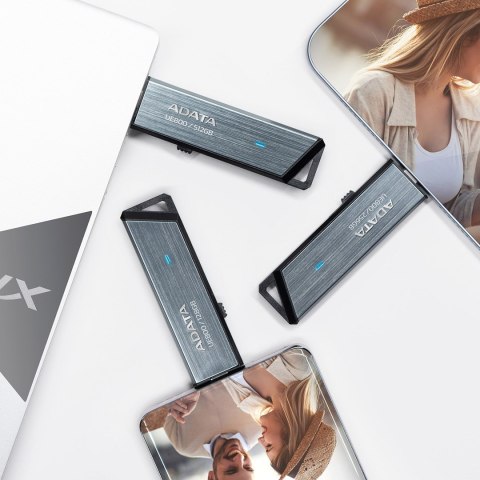 MEMORY DRIVE FLASH USB-C 2TB/SILV AELI-UE800-2T-CSG ADATA