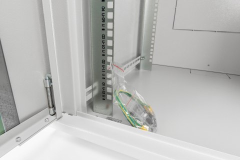 Szafa sieciowa wisząca DYNAmic 19" 9U rack 600x600, drzwi szyba, szary, niedzielona, złożona, 60kg