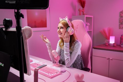 Zestaw słuchawkowy Razer Kraken Kitty V3 Pro Sieć bezprzewodowa/przewodowa Nauszne Bezprzewodowy Kwarc