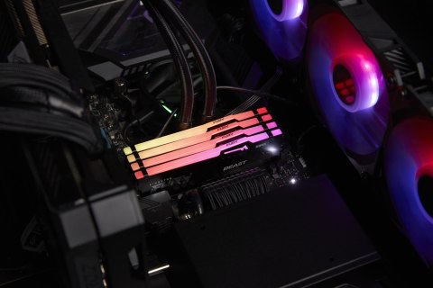 32GB DDR5-5200MT/S CL40 DIMM/(KIT OF 2) FURY BEAST RGB