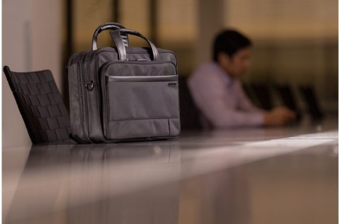 Kensington Torba Contour 2.0 na laptopa 15,6"