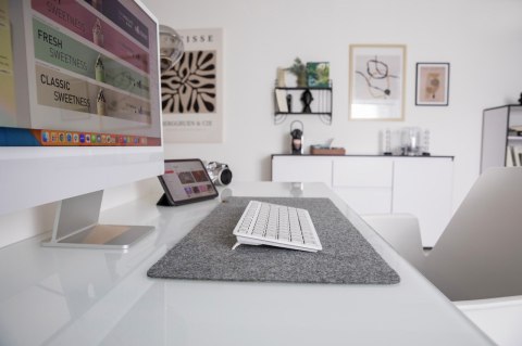 Klawiatura CHERRY TAS KW 7100 MINI BT dla Mac, Bezprzewodowa, DE-Layout, biały