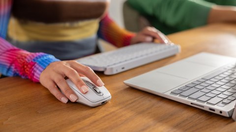 Logitech 910-006930 myszka Biuro Po prawej stronie RF Wireless + Bluetooth Laser 8000 DPI