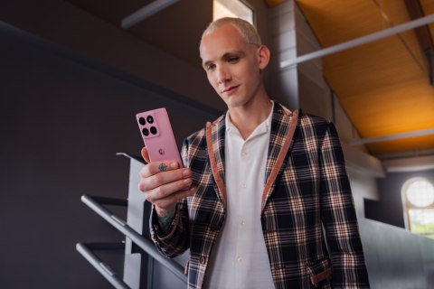 Telefon Motorola Edge 60 Fusion 5G 8RAM 256GB różowy