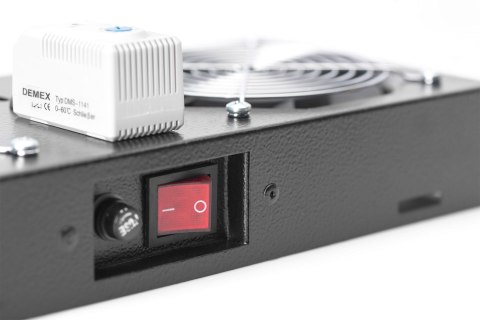 Panel wentylacyjny DIGITUS do szaf 19" wiszących, 2 x wentylator, termostat, czarny