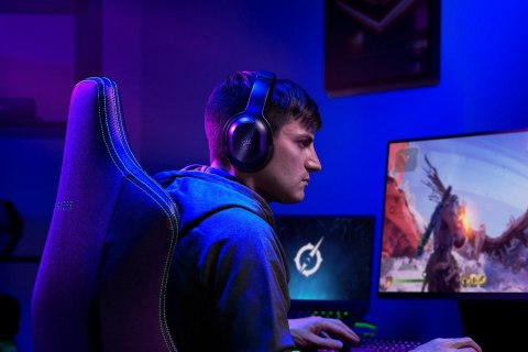 Razer Barracuda Pro Zestaw słuchawkowy Przewodowy i Bezprzewodowy Opaska na głowę Gaming USB Type-C Bluetooth Czarny